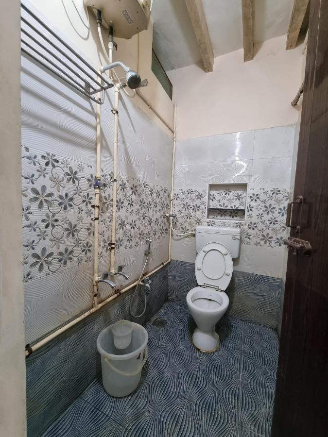 Sowmya Lodge Tiruchirappalli Kültér fotó